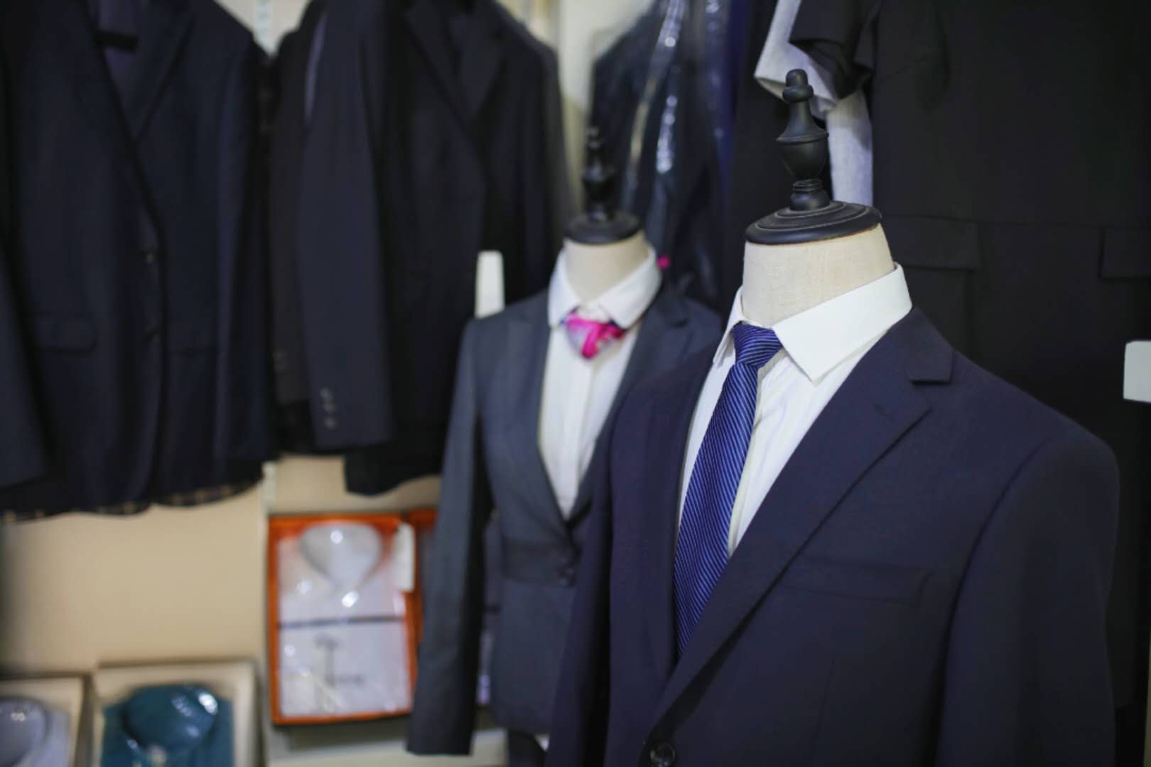 韶關(guān)工作服應(yīng)該這么選—避免踩雷